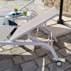 Gecko Jardin Bains De Soleil Et Chaises Longues Bain De Soleil Aluminium Blanc Et Textilène Gris -Fauteuils de jardin Soldes Boutique bain de soleil aluminium blanc et textilene gris 2