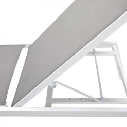 Maisons Du Monde Bains De Soleil Et Chaises Longues Bain De Soleil En Aluminium Blanc Et Toile Plastifiée Gris Clair -Fauteuils de jardin Soldes Boutique bain de soleil en aluminium blanc et toile plastifiee gris clair 1000 15 26 164354 3