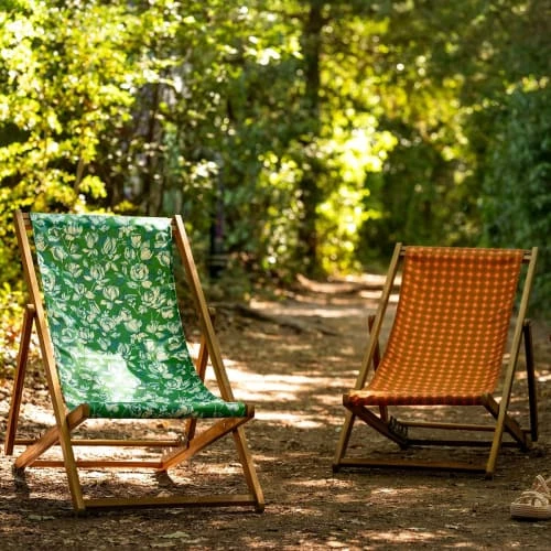 Vent De Bohème Bains De Soleil Et Chaises Longues Chilienne Pliante En Acacia Et Imprimé Fleuri Vert 4 Vent De Bohème Bains De Soleil Et Chaises Longues Chilienne Pliante En Acacia Et Imprimé Fleuri Vert – Image 2