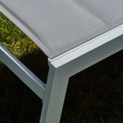 Kerama Bains De Soleil Et Chaises Longues Ensemble De Chaises Longues Hautes Et Table Basse De Jardin Blanc -Fauteuils de jardin Soldes Boutique ensemble de chaises longues hautes et table basse de jardin blanc 4