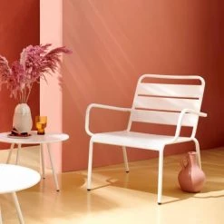 Oviala Fauteuils De Jardin Fauteuil De Jardin Bas Relax Acier Blanc -Fauteuils de jardin Soldes Boutique fauteuil de jardin bas relax acier blanc 1