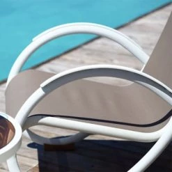 Meubletmoi Fauteuils De Jardin Fauteuil De Jardin Design En Aluminium Blanc Et Textilène Gris -Fauteuils de jardin Soldes Boutique fauteuil de jardin design en aluminium blanc et textilene gris 2