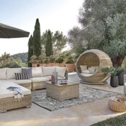 Maisons Du Monde Fauteuils De Jardin Fauteuil De Jardin En Résine Tressée Beige Et Coussins écrus -Fauteuils de jardin Soldes Boutique fauteuil de jardin en resine tressee beige et coussins ecrus 1000 8 29 164398 12