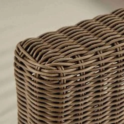 Maisons Du Monde Fauteuils De Jardin Fauteuil De Jardin En Résine Tressée Et Tissu Beige Sable -Fauteuils de jardin Soldes Boutique fauteuil de jardin en resine tressee et tissu beige sable 1000 0 14 155363 4