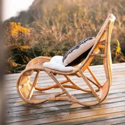 Maisons Du Monde Bains De Soleil Et Chaises Longues Fauteuil De Jardin En Rotin Et Coussin écru -Fauteuils de jardin Soldes Boutique fauteuil de jardin en rotin et coussin ecru 1000 5 11 219033 5