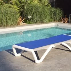 Dcb Garden Bains De Soleil Et Chaises Longues Lot De 2 Bains De Soleil En PVC Blanc Et Toile Plastifiée Bleue -Fauteuils de jardin Soldes Boutique lot de 2 bains de soleil en pvc blanc et toile plastifiee bleue 2