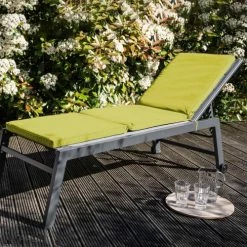 Oviala Matelas Pour Bain De Soleil Lot De 2 Coussins Bain De Soleil Polyester Vert 186x53x5 Cm -Fauteuils de jardin Soldes Boutique lot de 2 coussins bain de soleil polyester vert 186x53x5 cm 2