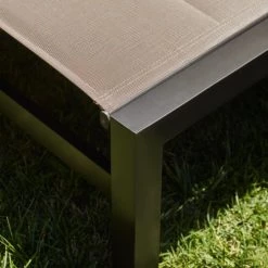 Kerama Bains De Soleil Et Chaises Longues Lot De 2 Grandes Chaises Longues En Aluminium Marron Avec Roulettes -Fauteuils de jardin Soldes Boutique lot de 2 grandes chaises longues en aluminium marron avec roulettes 3