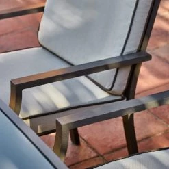 Kerama Chaises De Jardin Lot De 6 Chaises En Aluminium Marron Avec Coussins De Couleur Taupe -Fauteuils de jardin Soldes Boutique lot de 6 chaises en aluminium marron avec coussins de couleur taupe 2