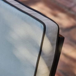 Kerama Chaises De Jardin Lot De 6 Chaises En Aluminium Marron Avec Coussins De Couleur Taupe -Fauteuils de jardin Soldes Boutique lot de 6 chaises en aluminium marron avec coussins de couleur taupe 3