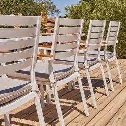 Kerama Chaises De Jardin Lot De 8 Chaises Empilables En Aluminium Blanc Avec Coussin -Fauteuils de jardin Soldes Boutique lot de 8 chaises empilables en aluminium blanc avec coussin 4