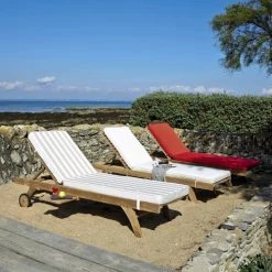 Maisons Du Monde Bains De Soleil Et Chaises Longues Matelas Pour Bain De Soleil Rayé Beige Et Blanc -Fauteuils de jardin Soldes Boutique matelas pour bain de soleil raye beige et blanc 1000 1 1 156826 3