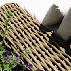 Maisons Du Monde Bains De Soleil Et Chaises Longues Méridienne De Jardin En Rotin Et Coussins écrus -Fauteuils de jardin Soldes Boutique meridienne de jardin en rotin et coussins ecrus 1000 10 13 130434 5