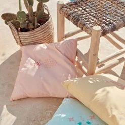 Maisons Du Monde Fauteuils De Jardin Tabouret En Teck Et Fibre Végétale Tressée 12 Maisons Du Monde Fauteuils De Jardin Tabouret En Teck Et Fibre Végétale Tressée -Fauteuils de jardin Soldes Boutique tabouret en teck et fibre vegetale tressee 1000 11 33 201138 8